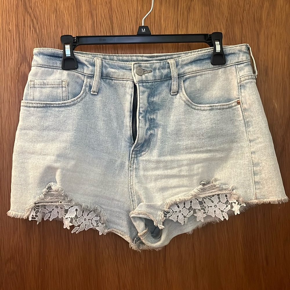 Wild Fable short shorts with lace